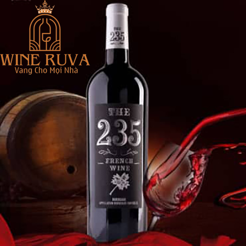 Rượu vang Ý The 235 là một sản phẩm tuyệt vời.