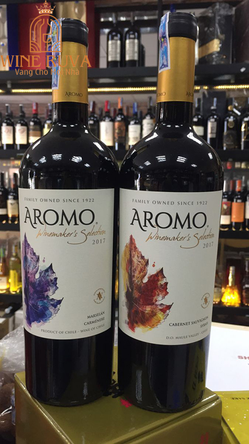 Rượu vang đỏ Chile Aromo nhẹ nhàng và tươi sáng.