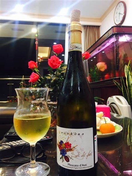 Top 5 rượu vang ngọt cho phụ nữ ngon, đáng thử nhất.