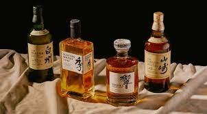 Rượu whisky là gì? Tìm hiểu cách uống Whisky ngon nhất