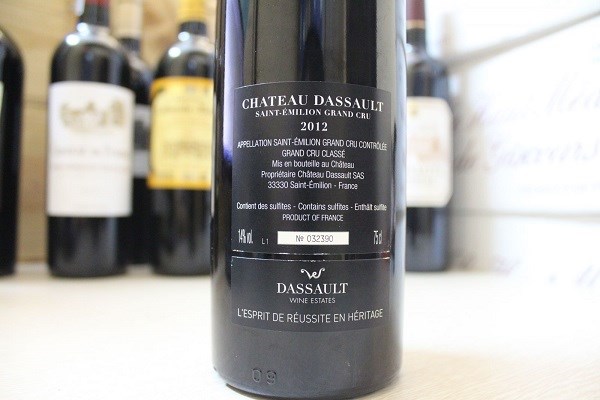 “Tất tần tật” các thông tin về nhãn rượu trên chai rượu vang