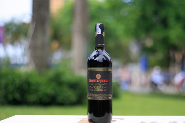 Rượu vang Hoàng đế | Khám phá hương vị, quy trình sản xuất