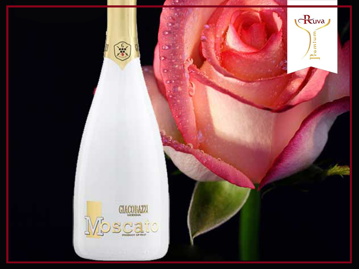 Thiết kế đẹp mắt của Moscato Bianco Sparkling Sweet White In White Flute