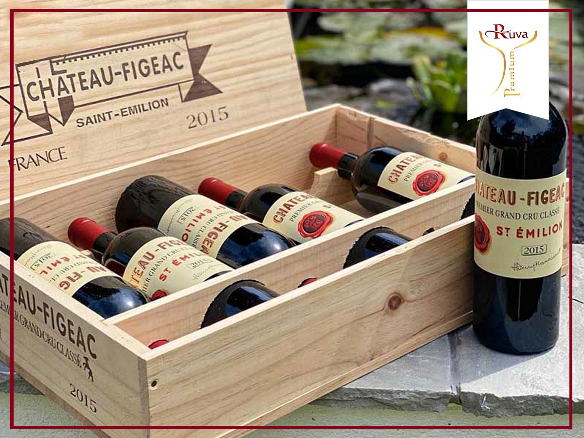 Rượu vang đỏ CH FIGEAC 2015 đem lại cho thực khách những cung bậc cảm xúc, sự trẻ trung và phong phú.