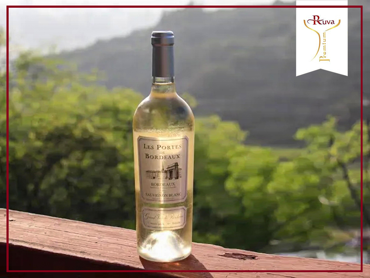 Rượu vang trắng Les Portes de Bordeaux Sauvignon Blanc 2016 12% là dòng rượu vang Pháp thượng hạng