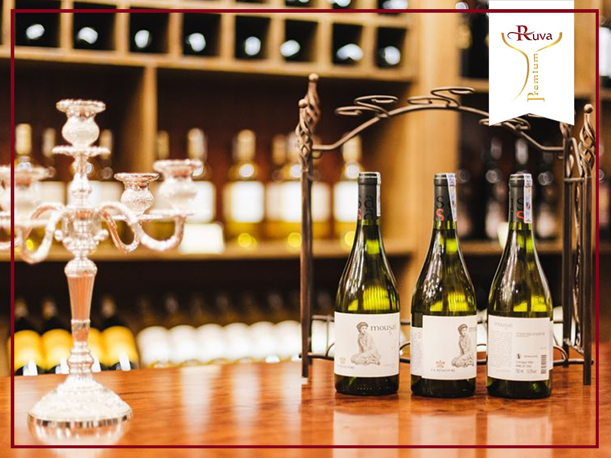 Rượu vang Mousai Chardonnay mang dấu ấn tinh tế.
