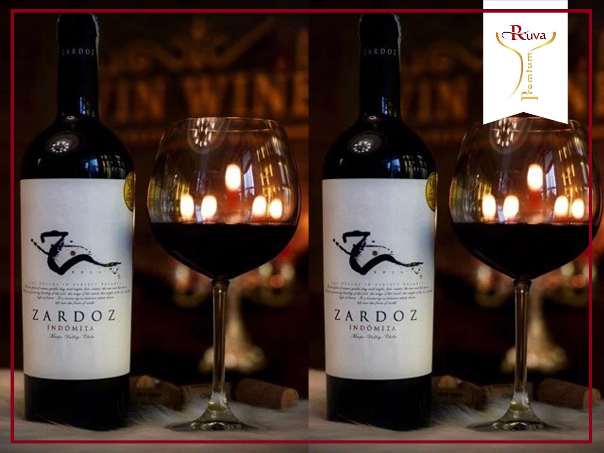Rượu vang Zardoz Cabernet Sauvignon thức tỉnh mọi giác quan.