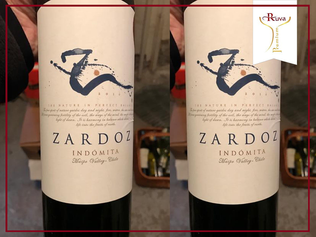 Rượu vang Zardoz Cabernet Sauvignon mang một sự thu hút ấn tượng.