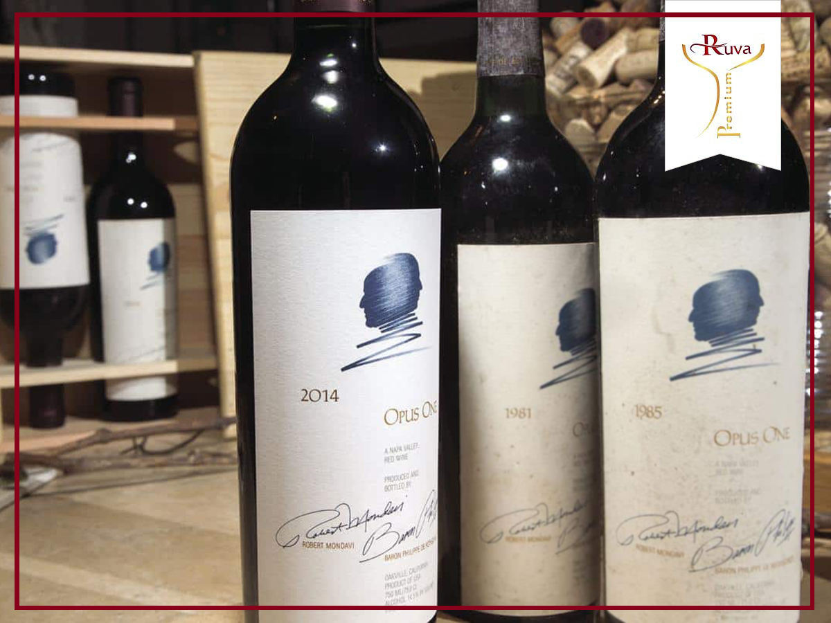 Rượu vang OPUS ONE 2014 là sự kết hợp hài hòa của hương vị. 