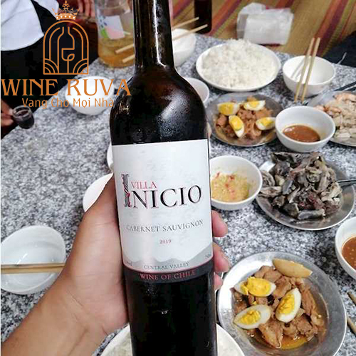 Rượu vang Chile Villa Inicio Cabernet Sauvignon mang trong mình tình yêu và hạnh phúc.