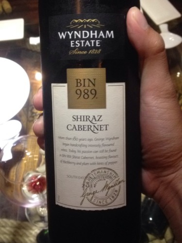 Rượu vang Wyndham Bin 989 Shiraz Cabernet Sauvigno có cấu trúc tuyệt vời.