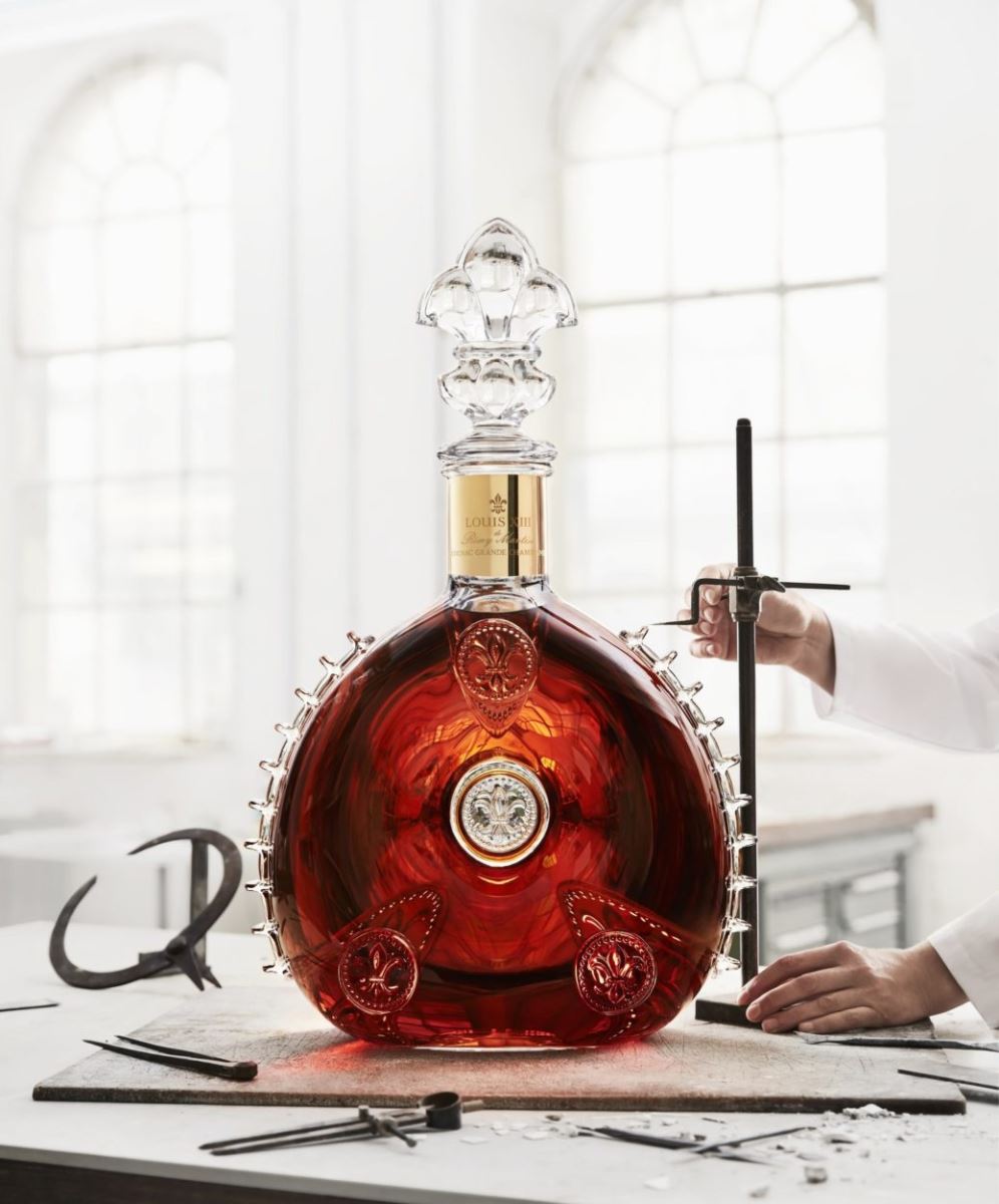 Louis XIII Le Salmanazar là chai rượu cognac lớn nhất thế giới