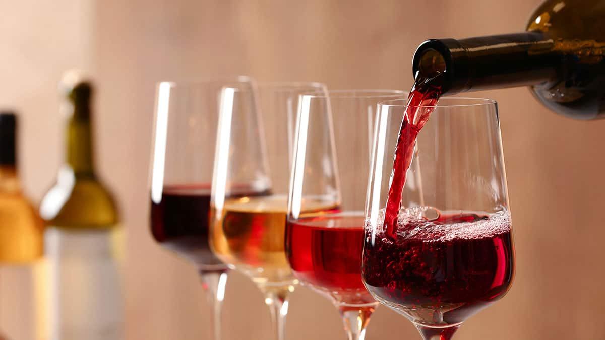 Không có chai rượu vang nào có nồng độ lên đến 40%ABV 