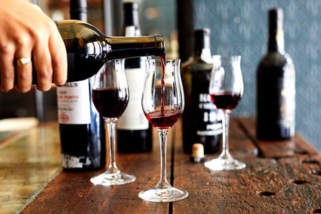 Rượu vang WINERUVA - địa chỉ uy tín về chất lượng và giá cả