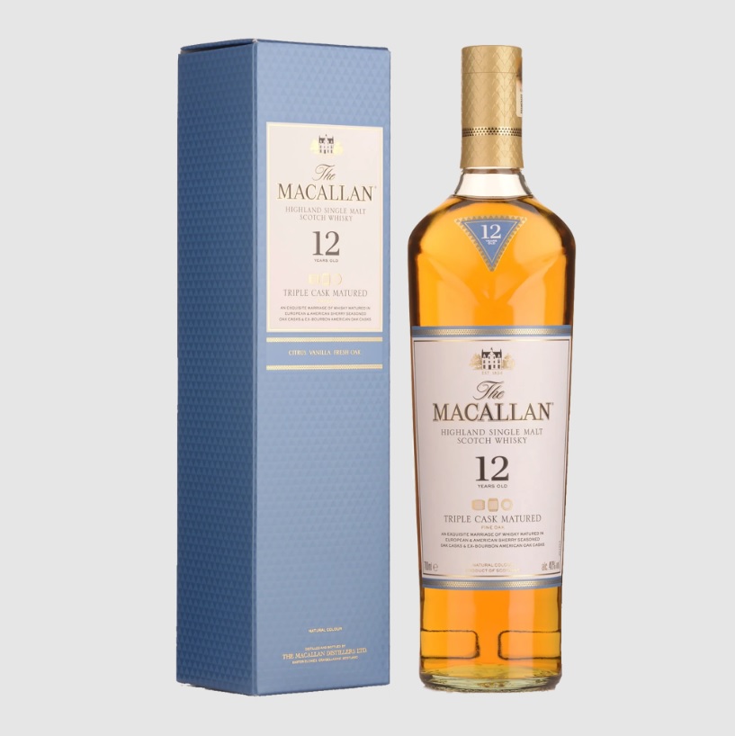 Giá bán của Whisky Macallan 12 Triple Cask khoảng 2.4 - 2.6 triệu đồng/ chai 700ml 