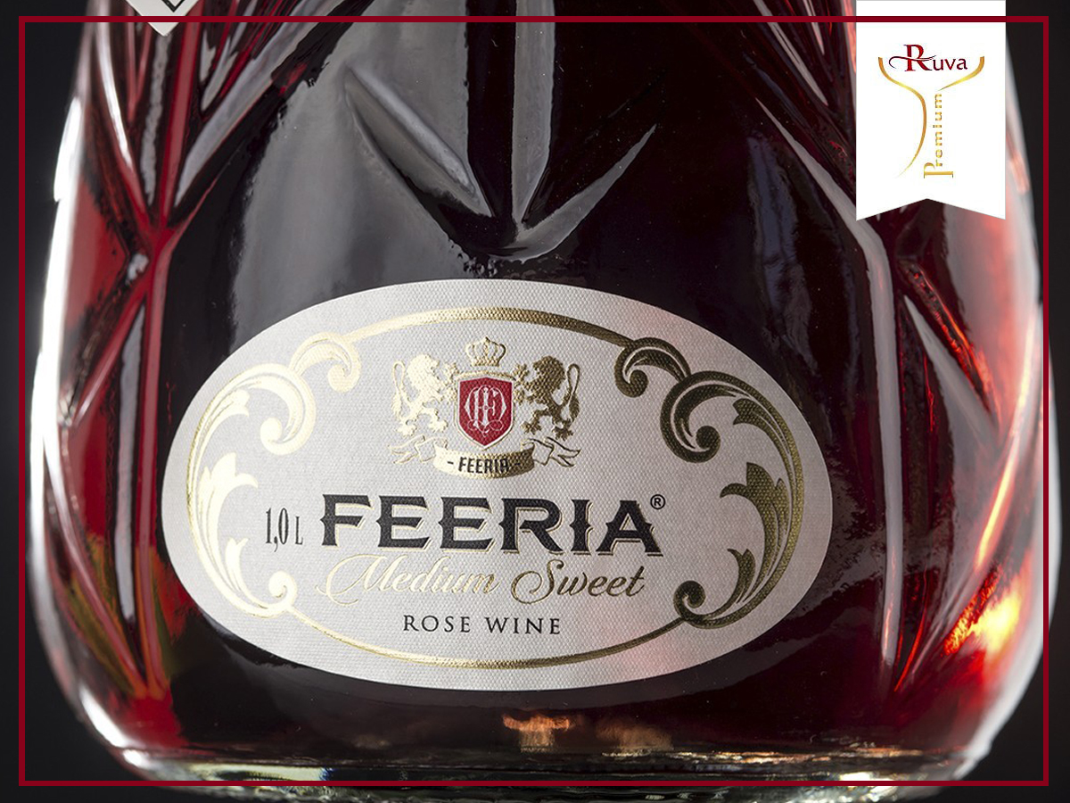 Ưu đãi khách hàng nhận được khi  mua rượu Feeria Red tại RUVA