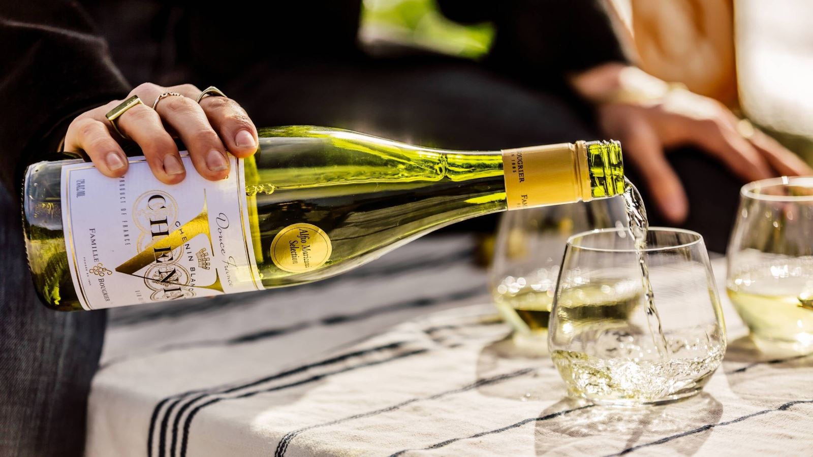 Rượu vang Pháp Vin de France là loại vang thường, không bị kiểm soát nhiều