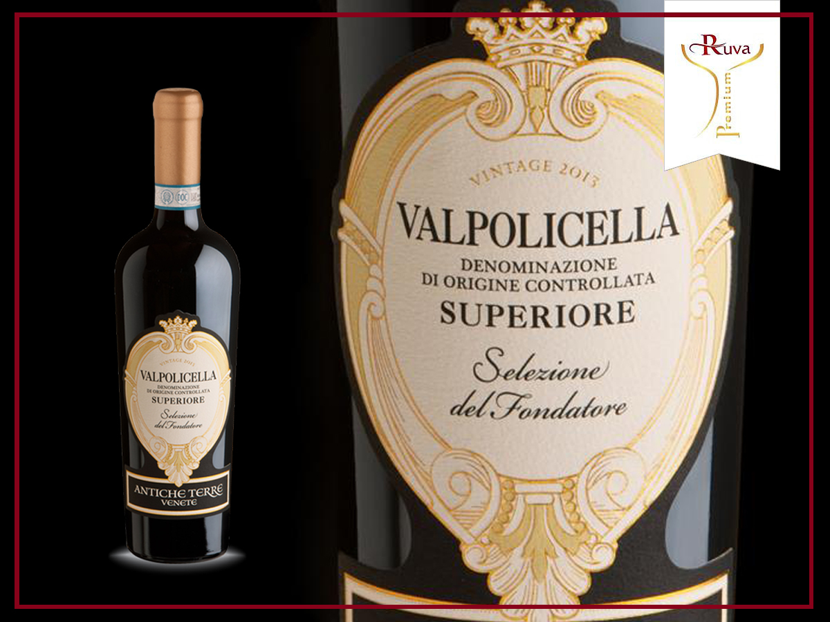 Rượu vang đỏ Valpollicella fondatore Superiore Demoniazione có màu rượu đỏ đậm